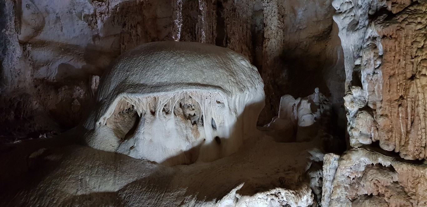 мраморная пещера 2022